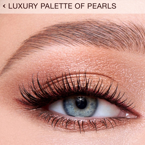 Charlotte Tilbury LUXURY PALETTE OF PEARLS
CELESTIAL PEARL - Picture 4 of 9